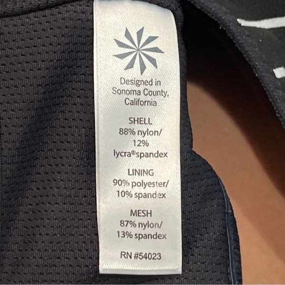 Athleta Transcendence Striped Racerback Sports Bra White Black Size S 866892-00 - Picture 7 of 9